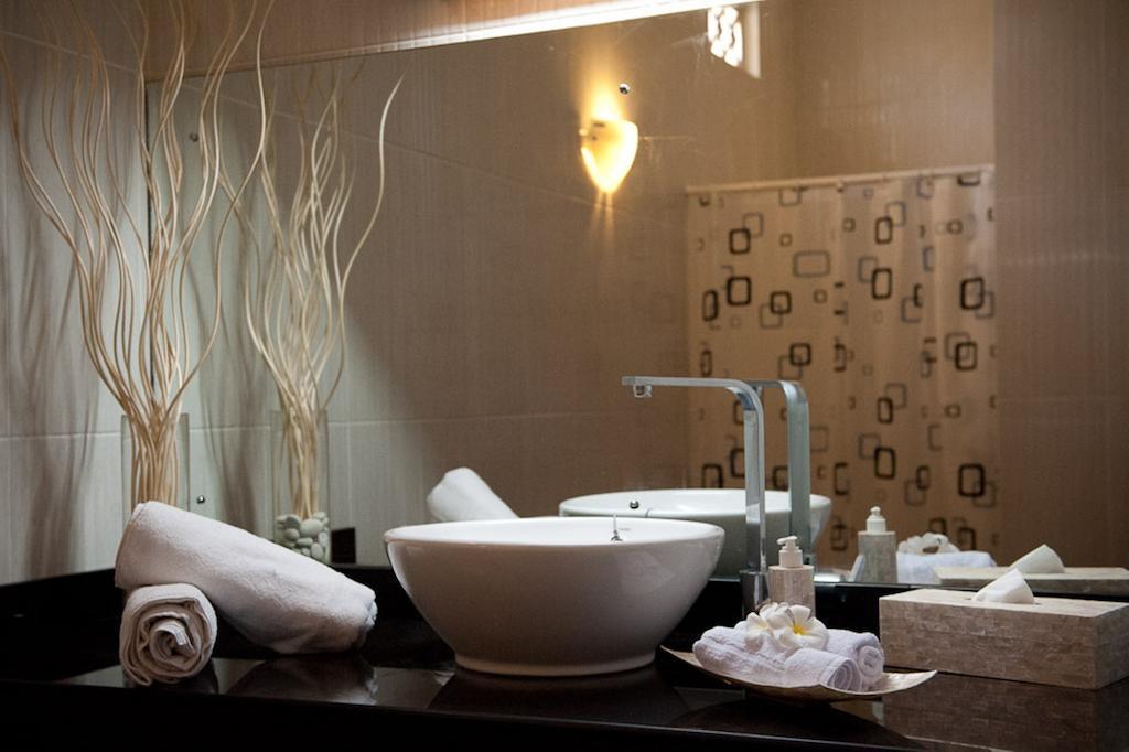 Blue Marine Resort Gili Islands Room photo
